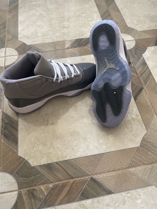Jordan 11 marimea 43