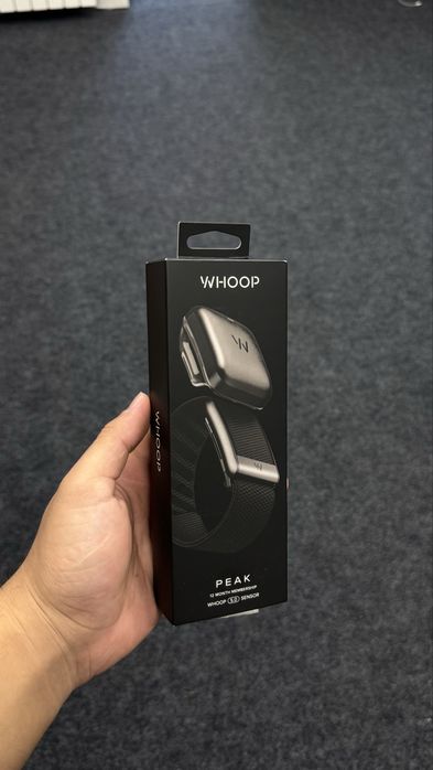 Фитнес-браслет WHOOP 5.0 PEAK черный + подписка 12 месяцев
