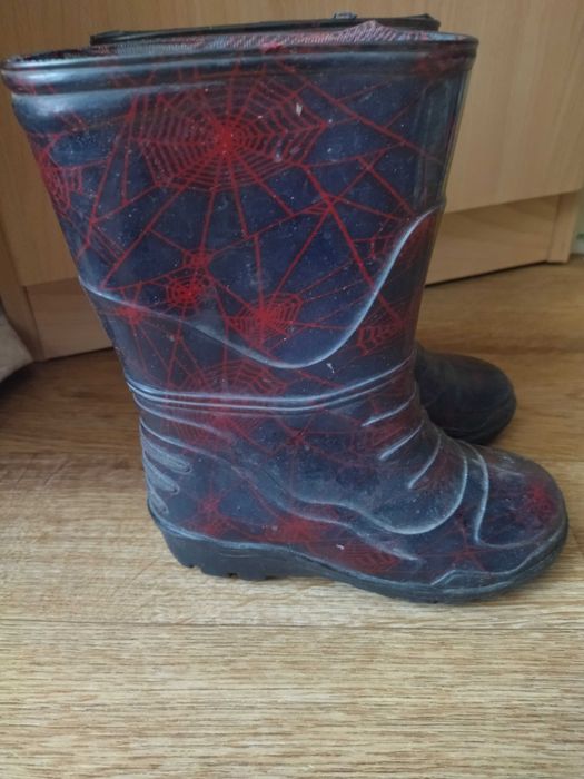 Сапоги резиновые 25 размер