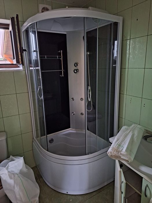Vând cabina de, duș cu cădiță.