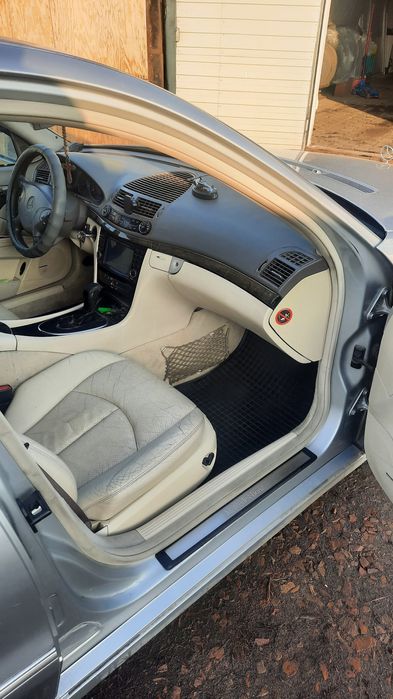 Мерседес  Е 240 , 211 кузов