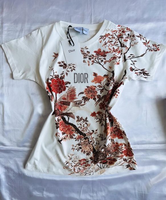 Намаление! Дамски тениски Dior