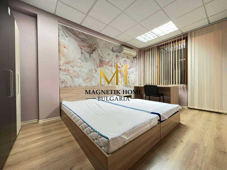 Дава се под наем Двустаен апартамент в Бургас, Център - 65 кв.м за 408 € - Снимка #1