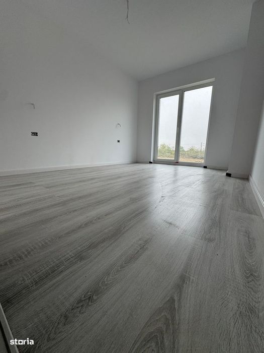 Duplex 5 camere cu zid dublu  | 119 MP utili | Remetea-Mare