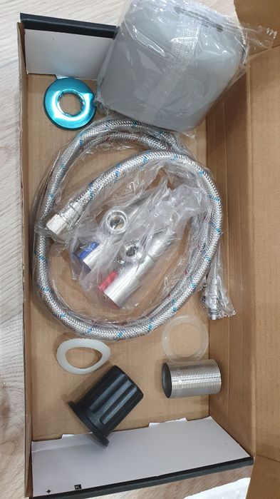 Смеситель для ванн