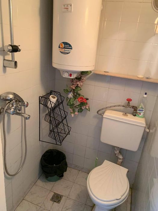 Дава се под наем Двустаен апартамент в Бургас, Център - 60 кв.м за 300 € - Снимка #6