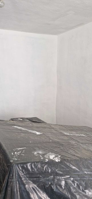 Casa batraneasca de vanzare