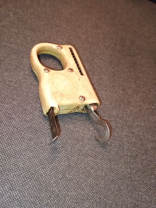 Ретро комбинирано кантарче с рулетка