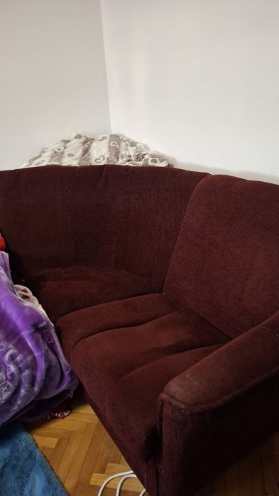 Vand pat colțar uzat