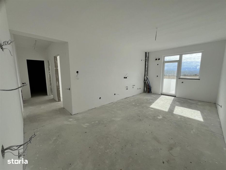 Apartament 3 camere, 57 mp, balcon 5 mp, parcare - zona linistita