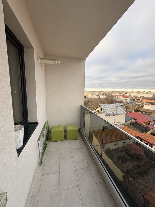 Vând garsonieră!!!