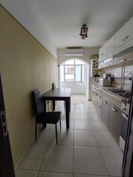 Închiriez garsoniera - 42 mp Craiovita noua (10 min Promenada)