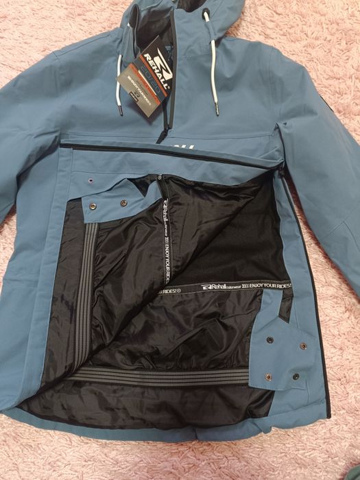 Ново дамско  сноуборд / ски яке Rehall размер S