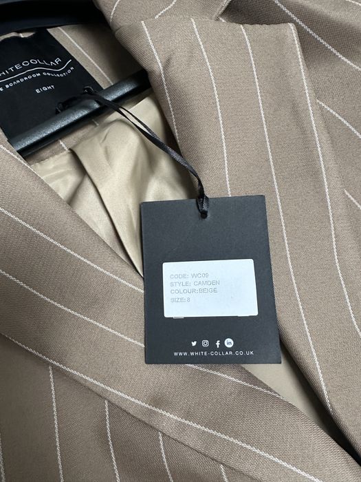 Дански костюм размер S/M