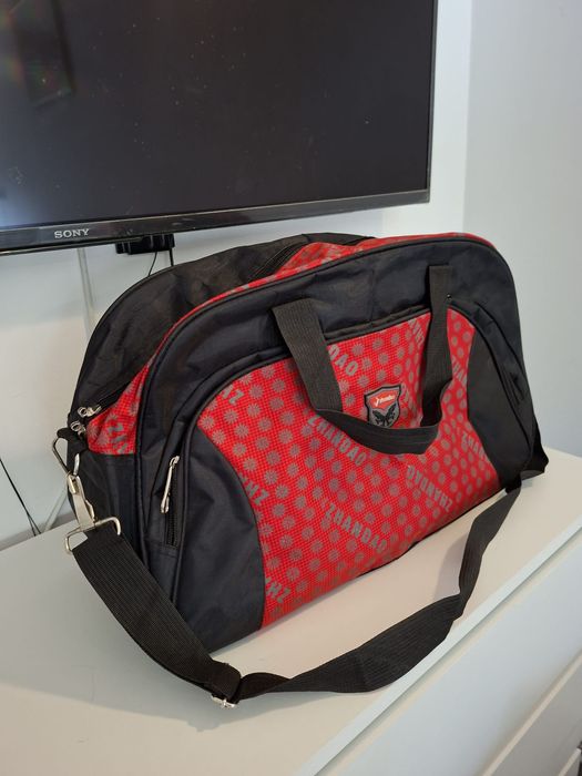 Geantă voiaj ,aproape nouă.