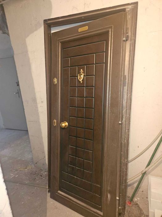 Врати Дървени интериорни