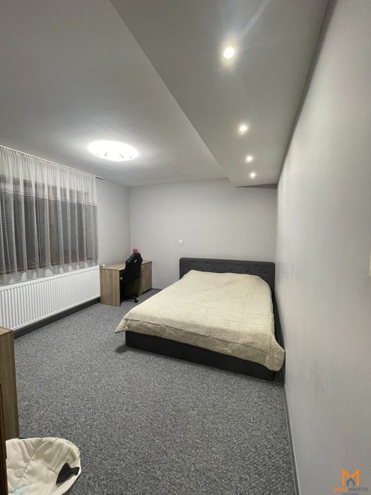 Етaж от къща + БАРБЕКЮ - Център град Севлиево