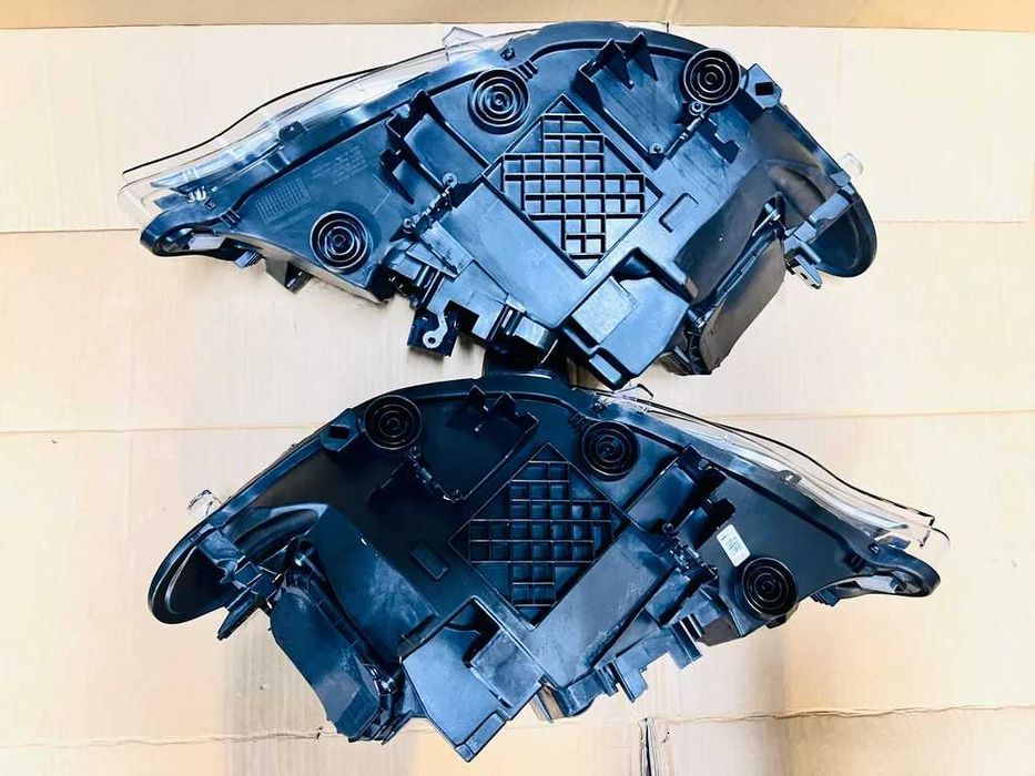 De vânzare:  Far Originale BMW Adaptive LED –M2 (F87)