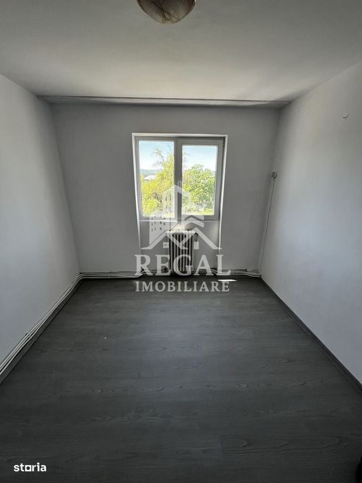 Apartament 2 camere decomandat – Micro 7 | Etaj 2 | Balcon | Panoramă