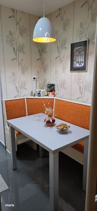 Apartament 3 camere,2 bai,2 balcoane 60 mp ultracentral DEJ