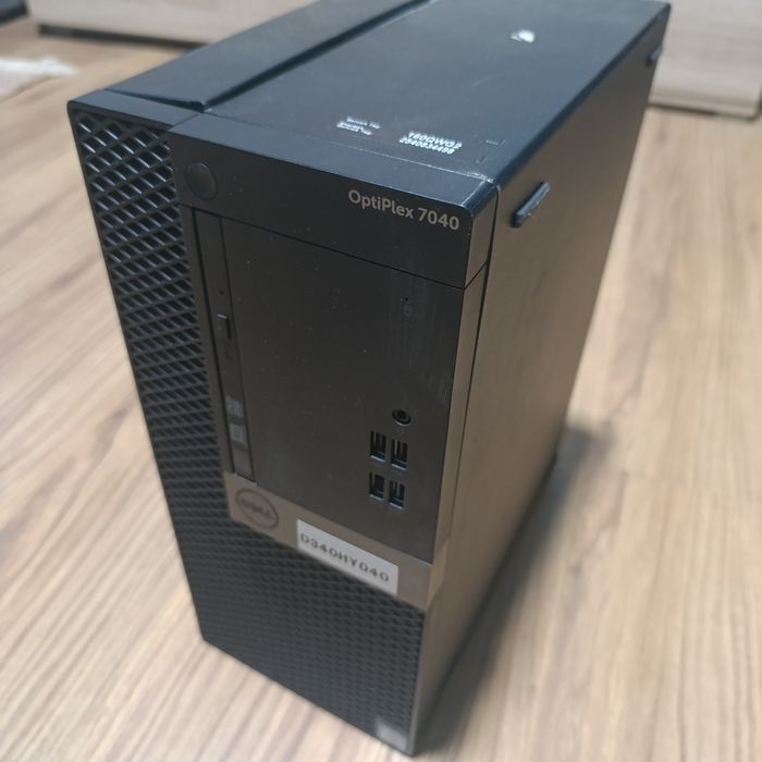 Grămadă veche de electronice