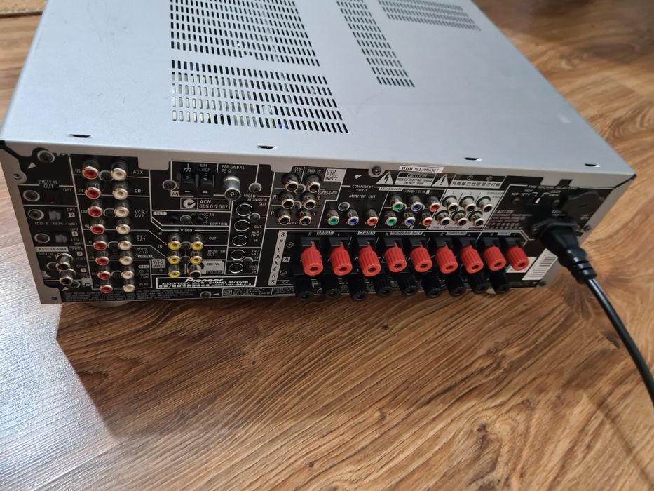 Продам звуковой услилитель