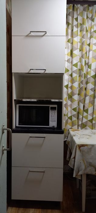 Продам кухонный шкаф-пенал разборный
