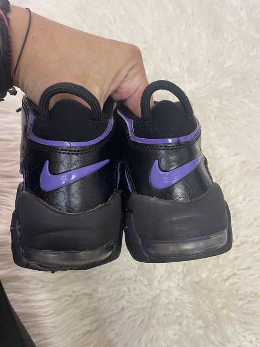 Adidași Nike Uptempo mărime 33