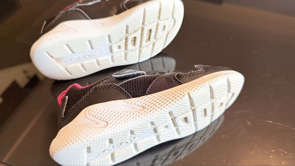 Adidasi Geox baietel marime 29