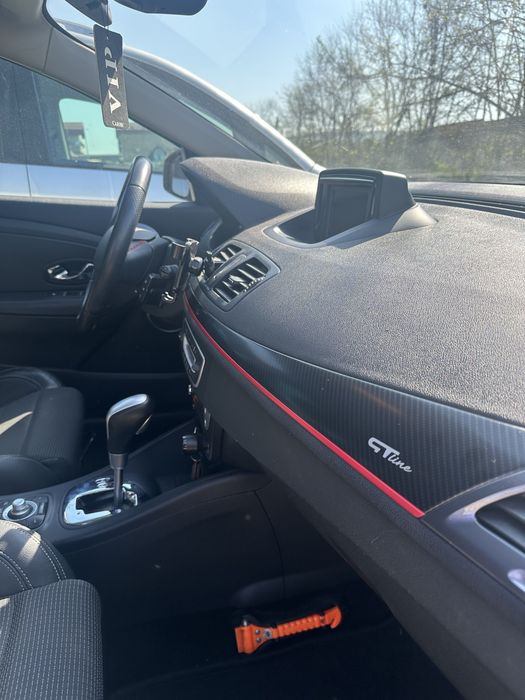 Megane 3 2012 (GTLine + Bose Audio)