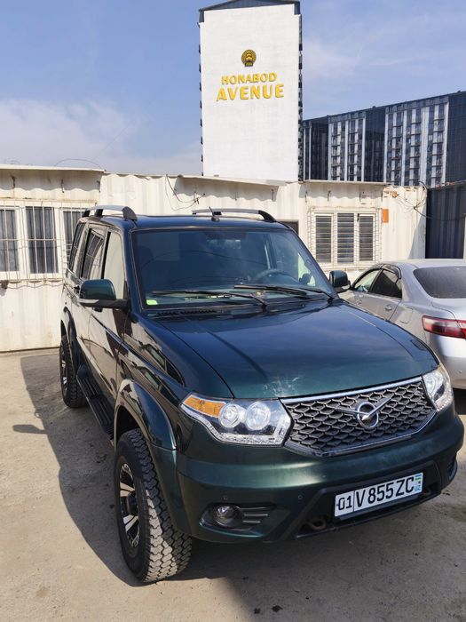 УАЗ патриот хорошем состоянии