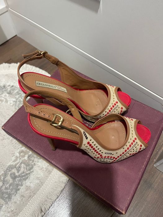 туфли на каблуках