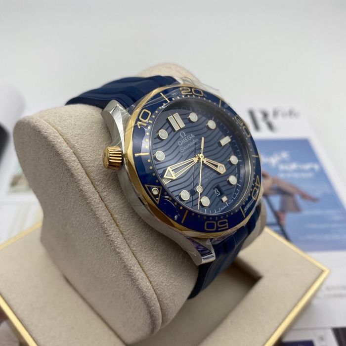 Ceas  Omega Seamaster Diver 300M 42mm Blue Gold Automat