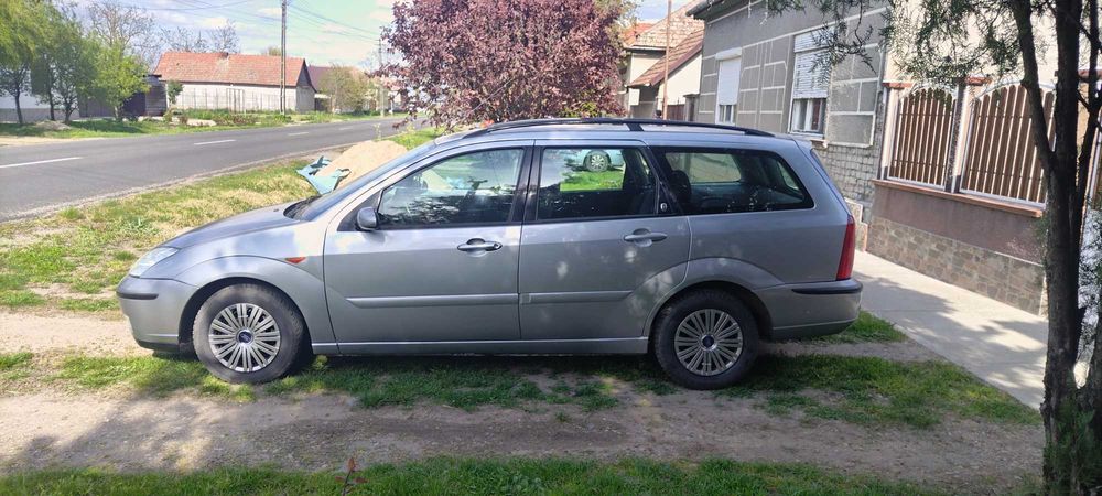 Ford focus 1.8 benzina Zetec