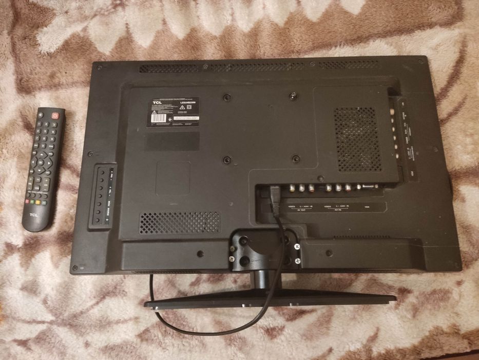 Телевизор TCL LED24B2500, 24"