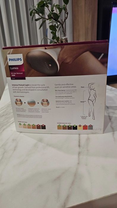 Фотоепилатор Philips Lumea IPL 7000 SC1997/00