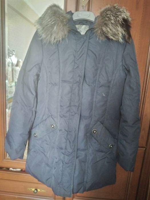 Сатылады 42-44размер 3000тг