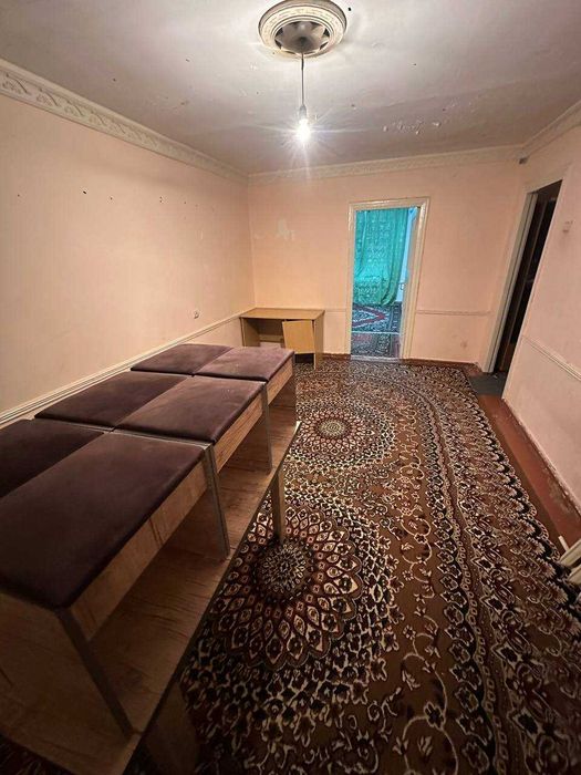 2 хонали квартира сотилади Кимёгарлар шаҳарчаси/Пед институт/Дворец