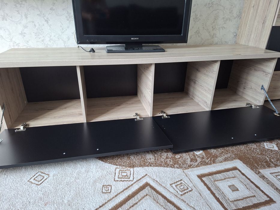 Горка стенка под ТВ