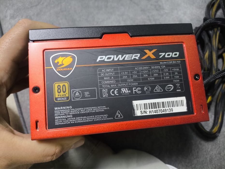 Блок питания cougar powerX 700