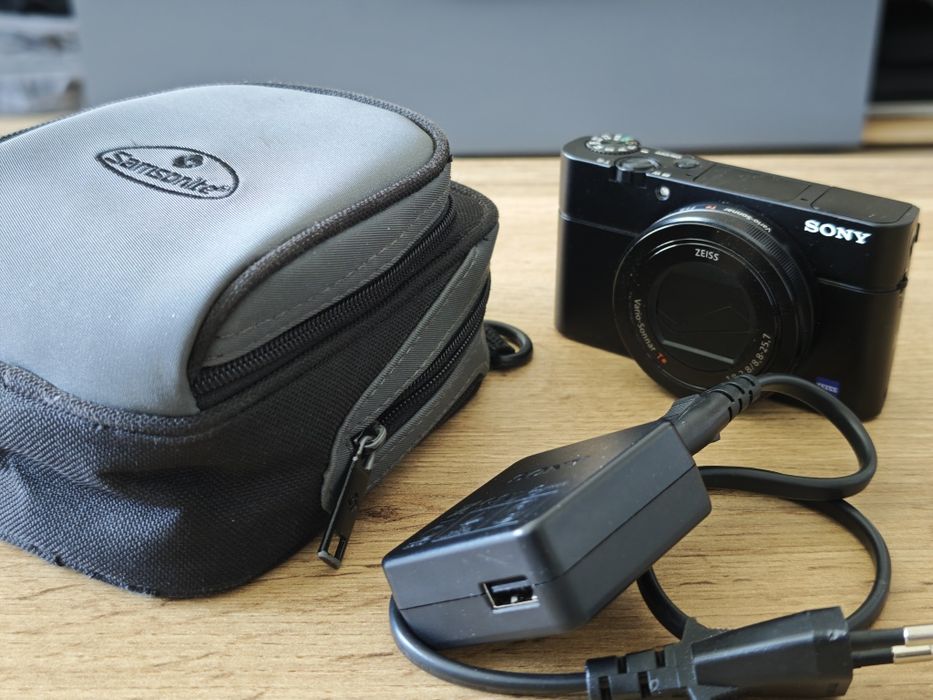 Sony RX100 Mark III (Комплект)