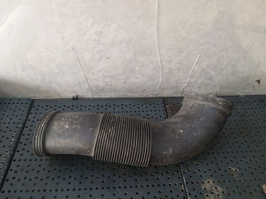 Furtun filtru aer 3.0 hpi iveco daily 6 5801317091