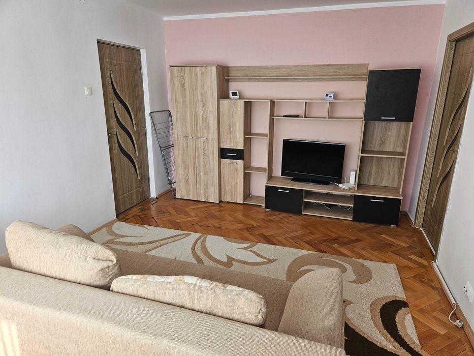 Proprietar inchiries apartament pe str. Mioritei