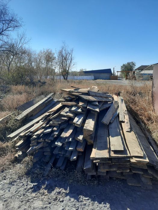 лес б/у в хорошем состоянии