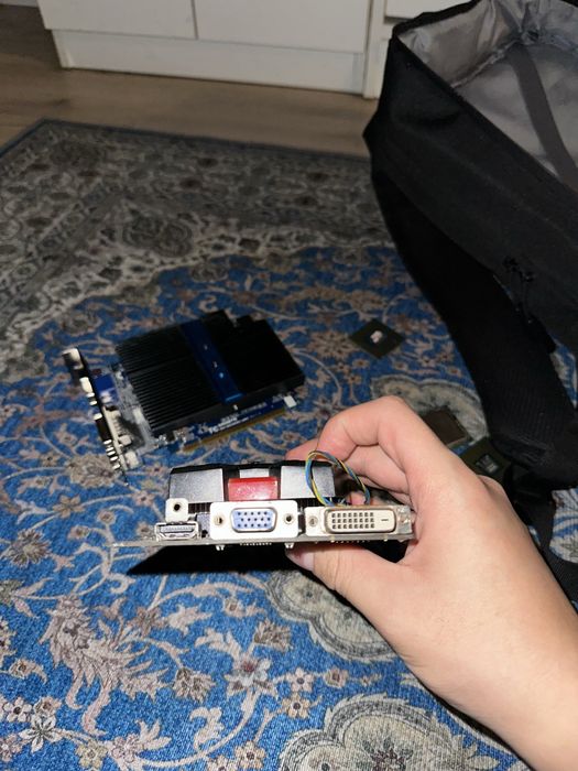 GTX 650 в нормальном состоянии, рабочий.