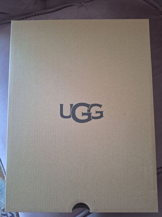 Cizme UGG de vanzare
