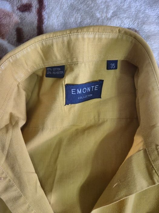 Продам рубашки 34-35 размер