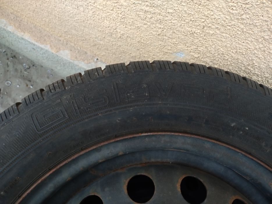 Гуми и джанти за киа