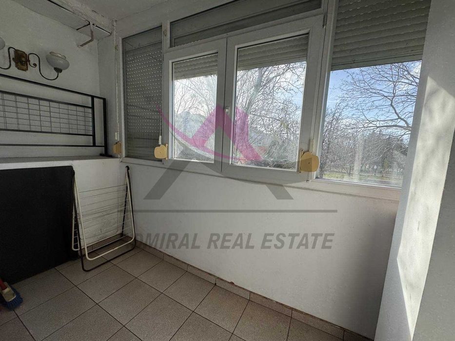 Дава се под наем Тристаен апартамент в Варна, Левски - 69 кв.м за 328.95 € - Снимка #4