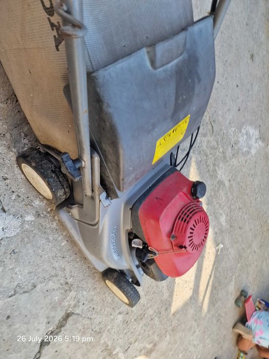 Masina de tuns iarba pe benzina HONDA HRB476 4CP cu TRACTIUNE+COS